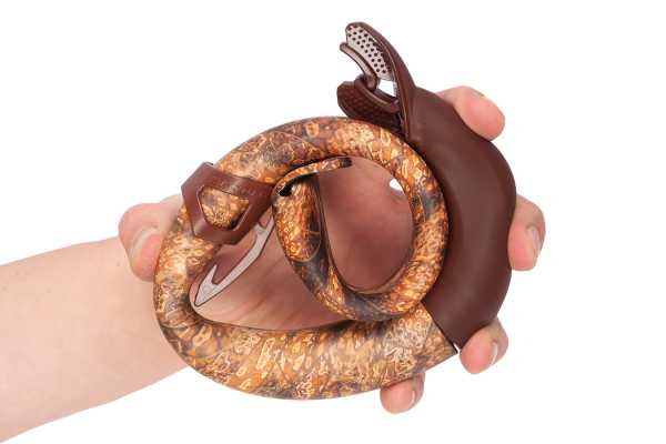  Salvimar ELLIPSIS  KRYPSIS   ,        .