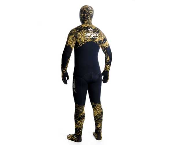  Sargan  9    ,     .