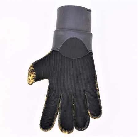  Sargan   4,5    ,     .