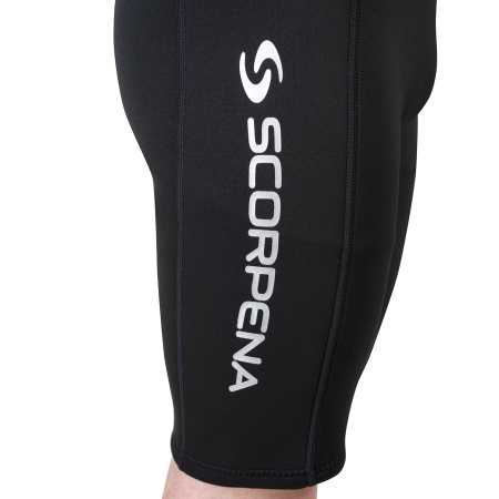 ����������� Scorpena Hawaii Shorty ������� ��� ��������� �����, ������ � ��������� �������� �������.��