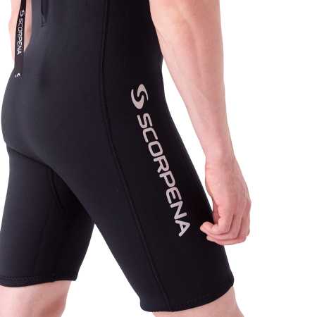 ����������� Scorpena Hawaii Shorty ������� ��� ��������� �����, ������ � ��������� �������� �������.��