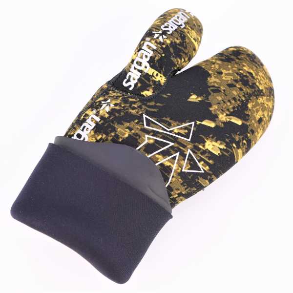  Sargan   7 , 3-    ,        .