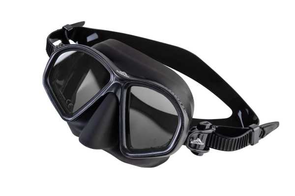  Scorpena M      ,        .