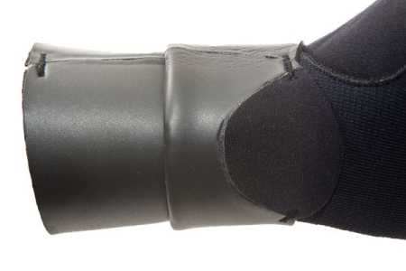  Sargan 9 , 3-      ,     .