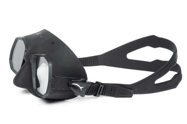  salvimar FLY  BLACK   ,        .