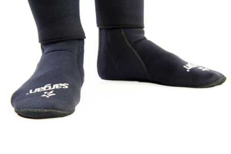  Sargan  3    ,     .