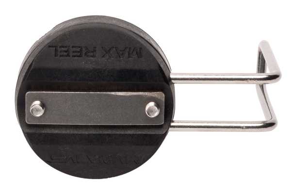  Max   Salvimar   ,        .