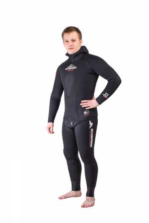 ����������� Scorpena E 9 �� ��� ��������� �����, ������ � ��������� �������� �������.��