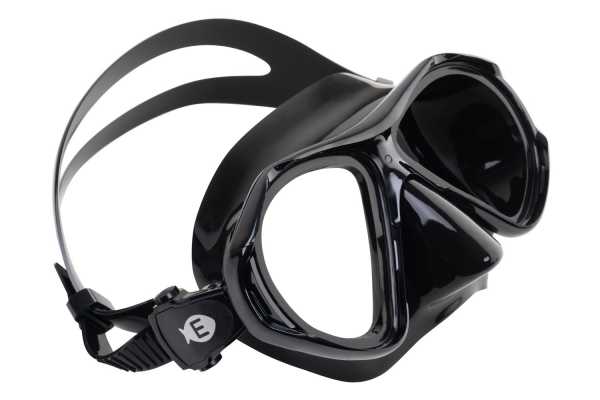  Scorpena E       ,        .