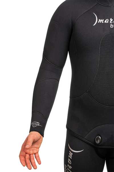  Marlin Blackskin 7    ,     .