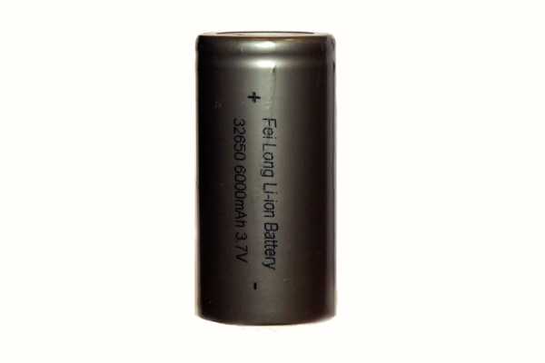  32650   "", "" , 3.7v , 5500maH SARGAN   ,     .