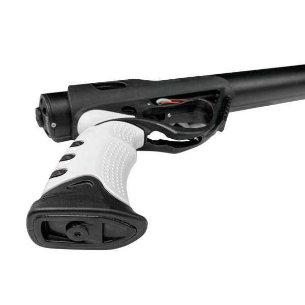   Scorpena MAKO-z, 8 . 650   ,     .