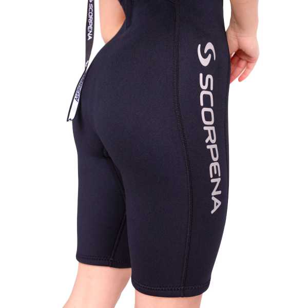 ����������� Scorpena Hawaii Shorty ������� ��� ��������� �����, ������ � ��������� �������� �������.��