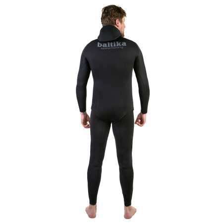  Baltika - 7 ,  M   ,     .